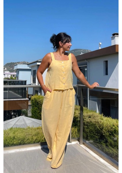 Askılı Müslin Sarı Pijama Takımı indirimleri
