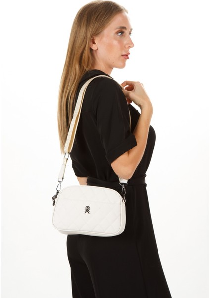 Kadın Çapraz Askılı Omuz Çantası NEW235 - Krem