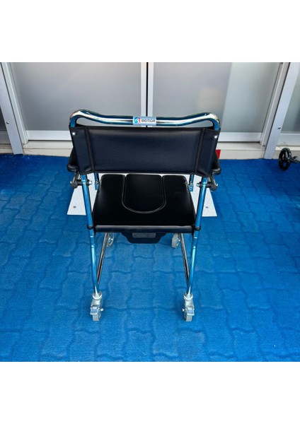 BME613 Katlanır Klozetli Banyo Sandalyesi indirimleri