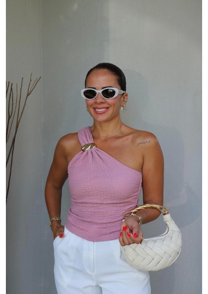 Pembe Tek Omuz Gold Toka Detay Bluz