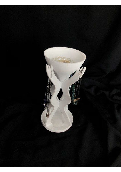 Şık ve Fonksiyonel Takı Düzenleyici, Gümüş Renkli, Zarif Tasarım modelleri