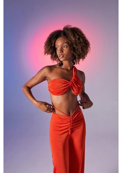 Beatrice Crop Turuncu modelleri