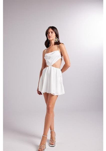 Sheri Elbise Beyaz indirimleri