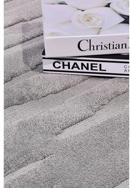 İvona Geometrik Desenli Tozumaz Halı | Yumuşak Tuşeli, Kaymaz Tabanlı, Robot Süpürge Uyumlu indirimleri