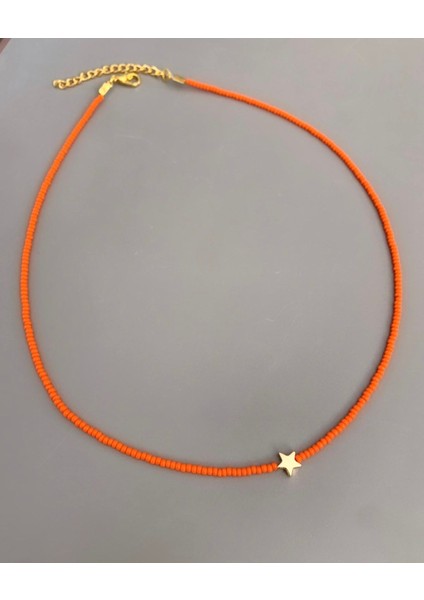 Yıldızlı Turuncu Boncuk Kolye