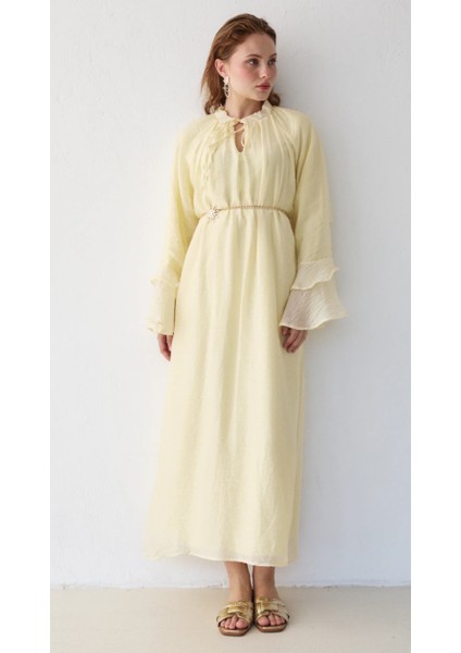 Yeni Sezon Tül Tenselzincir Detaylı Elbise fırsatları