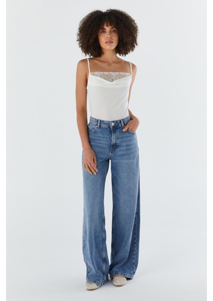 Dantel Yaka Çıtçıtlı Atlet Ekru modelleri