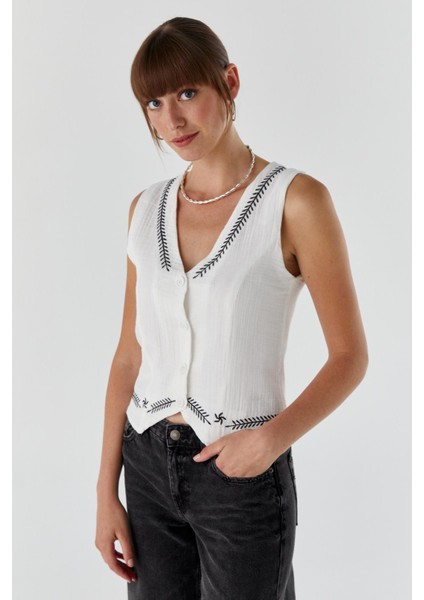 Desenli Müslin Yelek Ekru