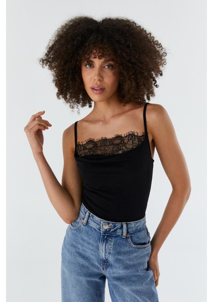 Dantel Yaka Çıtçıtlı Atlet Sıyah fiyatları