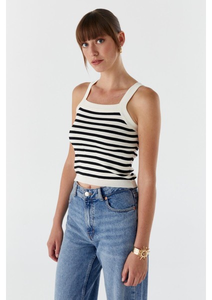 Çizgili Triko Bluz Krem fiyatları