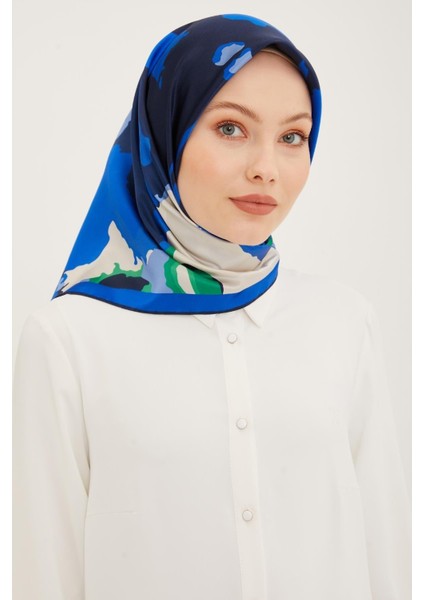 Nostalji Serisi Sura İpek Eşarp 8935-50