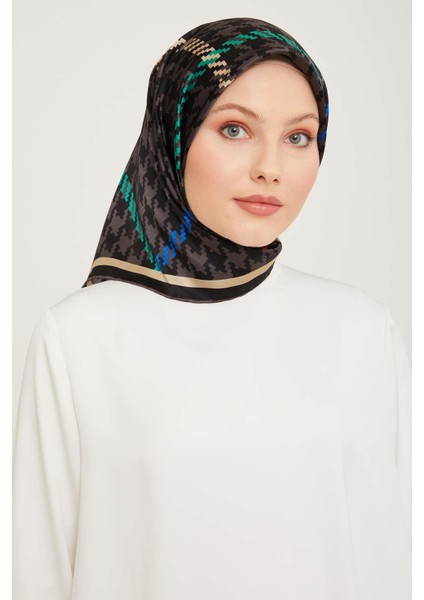 Nostalji Serisi Sura İpek Eşarp 9000-50