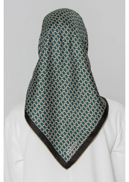 Nostalji Serisi Sura İpek Eşarp 8401-82 fırsatları