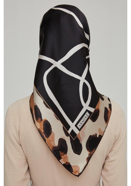 Ipekyolu Eşarp Armine Nostalji Serisi Sura Leopar Desen Ipek Eşarp modelleri