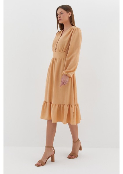 Uzun Kol Midi Elbise Bej fiyatları
