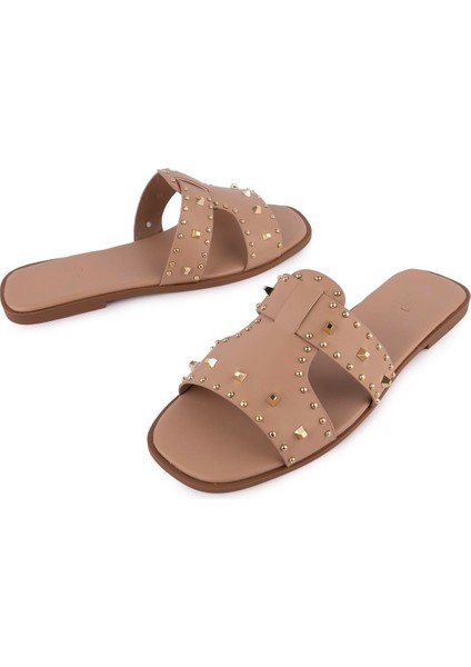 Floxer Modern Zımbalı Düz Terlik Nude 8250 fiyatları