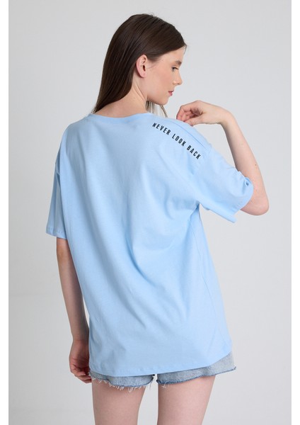 Mavi Omuz Yazı Baskılı %100 Pamuk Oversize Tişört 2150-30M