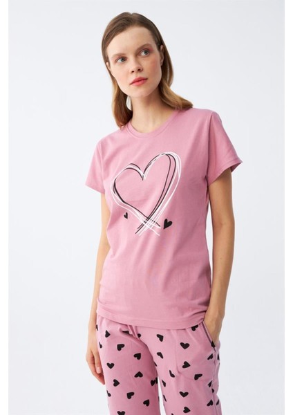 Kadın Pembe Kalp Baskılı Kapri Pijama Takımı fırsatları