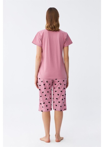 Kadın Pembe Kalp Baskılı Kapri Pijama Takımı indirimleri