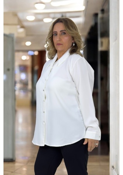 Inci Taş Düğmeli Yaka Detaylı Saten Kumaş Büyük Beden Gömlek modelleri
