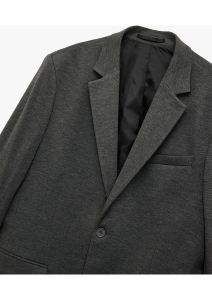 Slim Fit Kapaklı Cep Detaylı Uzun Kollu Mono Yaka Blazer Ceket modelleri