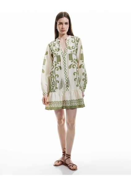 Viskon Kumaş Bağlamalı Yaka Nakışlı Etnik Desenli Plaj Elbisesi fiyatları