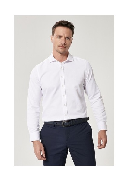 Erkek Beyaz Slim Fit Dar Kesim Italyan Yaka Armürlü Gömlek