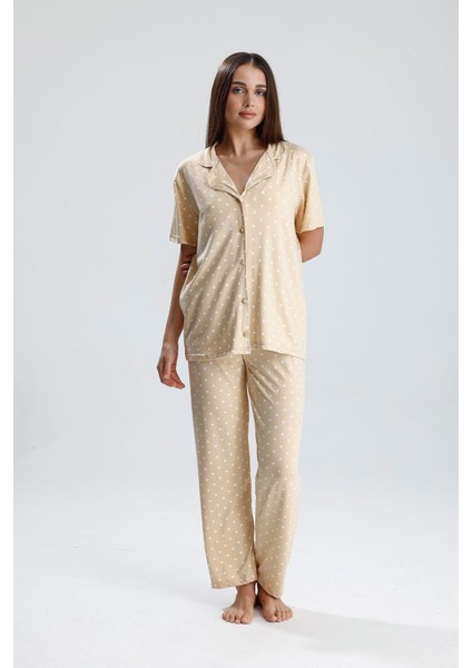 Kadın Düğmeli Puantiye Desen Kısa Kollu Pijama Takım | Bej