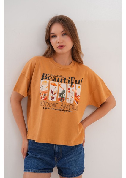 Kadın Taba Oversize Tişört – Botanik Baskılı,beautiful / Botanic Amour Yazılı