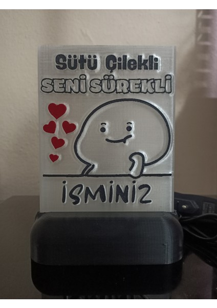 Kişiye Özel Isimli Hediyelik Kablolu LED Lamba - M11- Sütü Çilekli Seni Sürekli - Beyaz Işıklı fiyatları