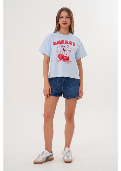 Kadın Mavi Oversize Cherry Awesome Summer Baskılı Tişört