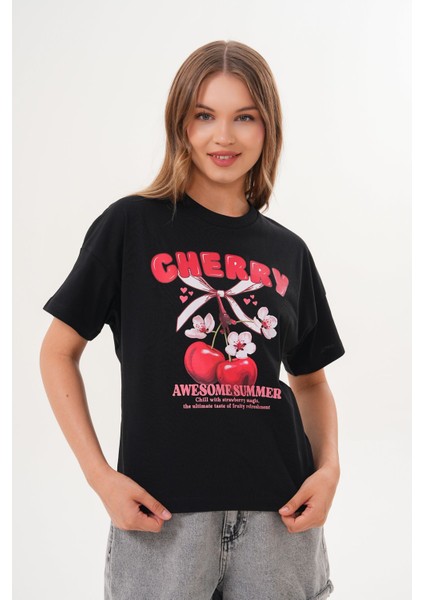 Kadın Siyah Oversize Cherry Awesome Summer Baskılı Tişört fiyatları