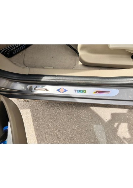 Oto Kapı Eşiği Aynalı Pileksi Rifter modelleri