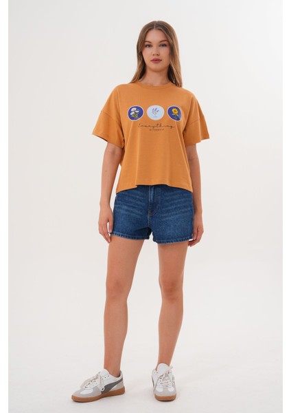 Taba Kadın Oversize Çiçek Everything Is Possible Baskılı Tişört
