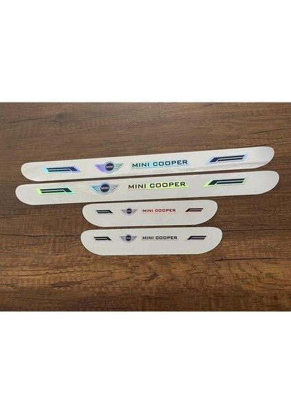 Oto Kapı Eşiği Aynalı Pileksi Mini Copper