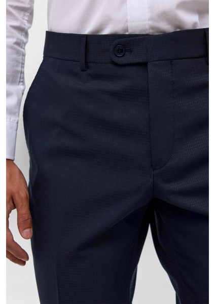 Lacivert Slim Fit Armürlü Kumaş Pantolon fırsatları