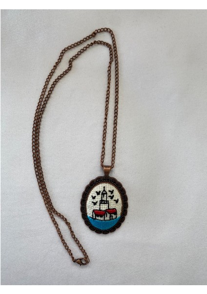 Istanbul Temalı Kanaviçe Kolye Roz Renk Model 2 fiyatları