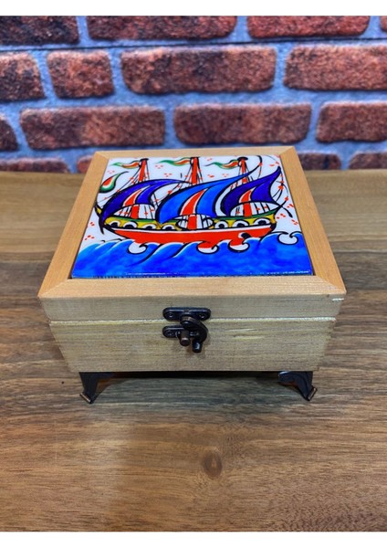 Renkli Ahşap Takı Kutusu ve Seramik Karo Tasarımı, Şık ve Kullanışlı Dekoratif Parça indirimleri