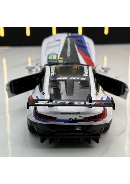 1:32 Bmw M8 Spor Araba Yarış Pisti Sürümü Ses ve Işık Oyuncak Araba Müzik Modeli (Yurt Dışından) fiyatları