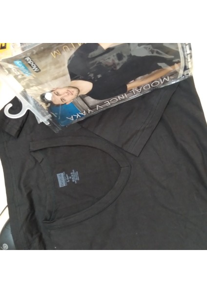 Erkek Modal Ince V Yaka Tişört modelleri