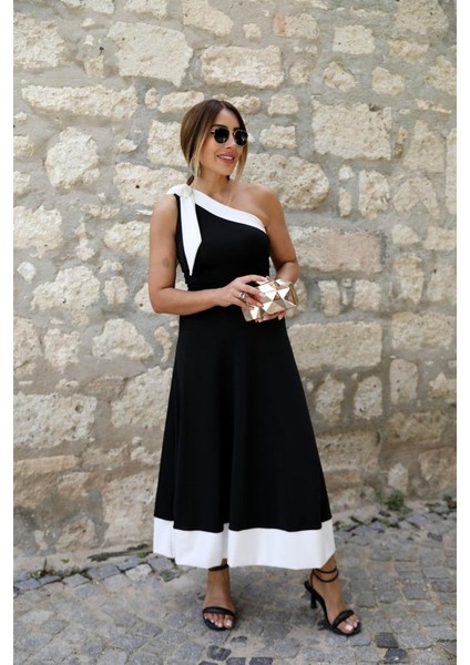 Kadın Tek Omuzu Açık Omuzlardan Kurdela Detaylı Çift Renkli Ithal Krep Elbise fırsatları