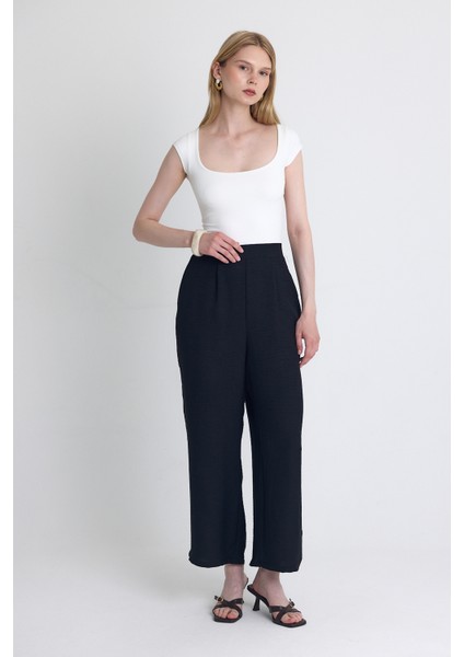Siyah Yüksek Bel Ön Pile Detaylı Pamuklu Bol Paça Pantolon 8014A fiyatları