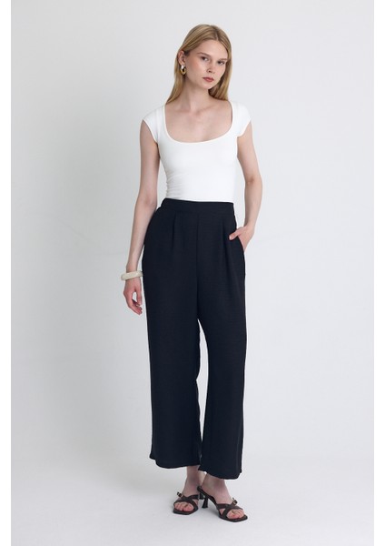 Siyah Yüksek Bel Ön Pile Detaylı Pamuklu Bol Paça Pantolon 8014A modelleri