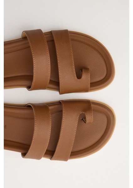 Sandalet 2509 - Çift Bantlı Parmak Arası Taba Kadın Terlik indirimleri