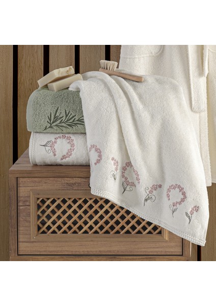 Claris - Aile Bambu Bornoz Serisi - 6 Parça modelleri