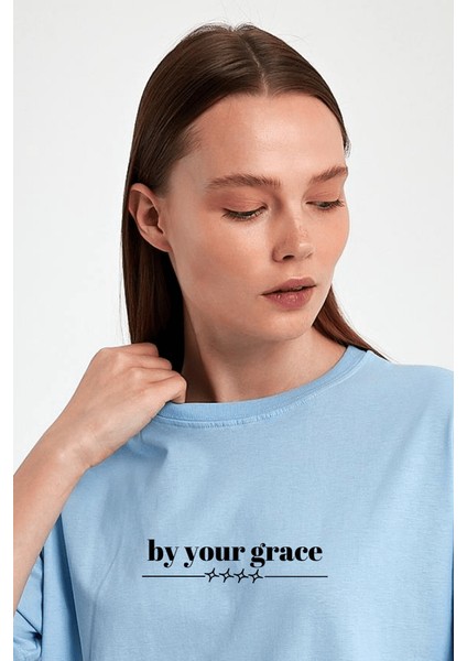 "by Your Grace" Yazılı %100 Penye Süprem T-Shirt fiyatları