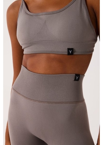 Aura Askılı Sırt Detaylı Spor Sütyeni Bra