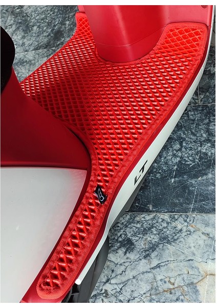 Rks Lt 3D Havuzlu Motor Paspası Kırmızı 50/125 modelleri