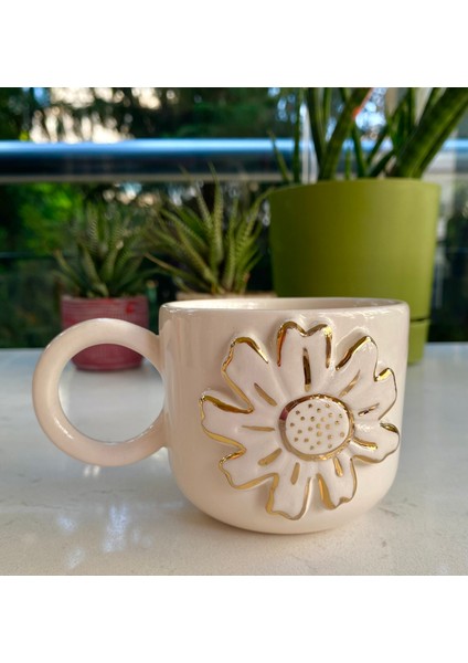 El Yapımı Seramik Gerçek 24K Altın Dekorlu Papatya Kupa