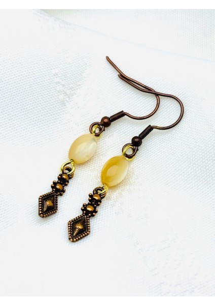 Esmer Doğal Taş Küpe 8mm Arpa Kesim – Minimal Kancalı Koyu Bakır Zamak Geometrik Küpe 5,5cm fiyatları